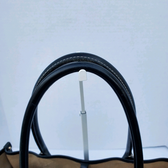 Dooney and Bourke signature canvas tote - Picture 9 of 9